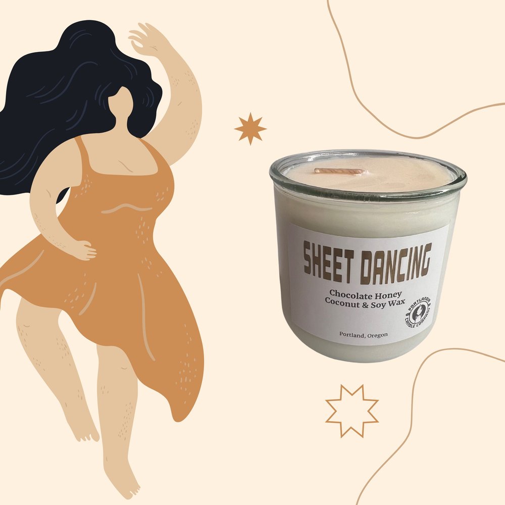 Sheet Dancing Natural Wax Candle | Chocolate Honey